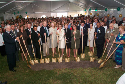 2003 Groundbreaking for new College building